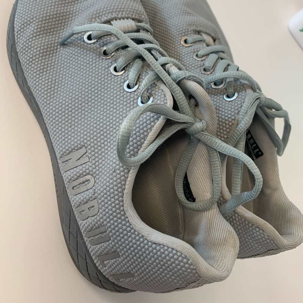 Size 8 No Bull Trainers Shoes gray